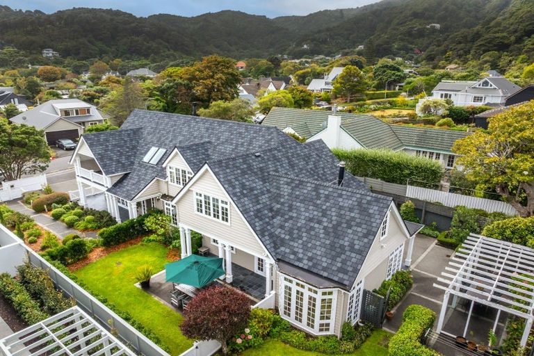 Photo of property in 6 Cheviot Road, Lowry Bay, Lower Hutt, 5013