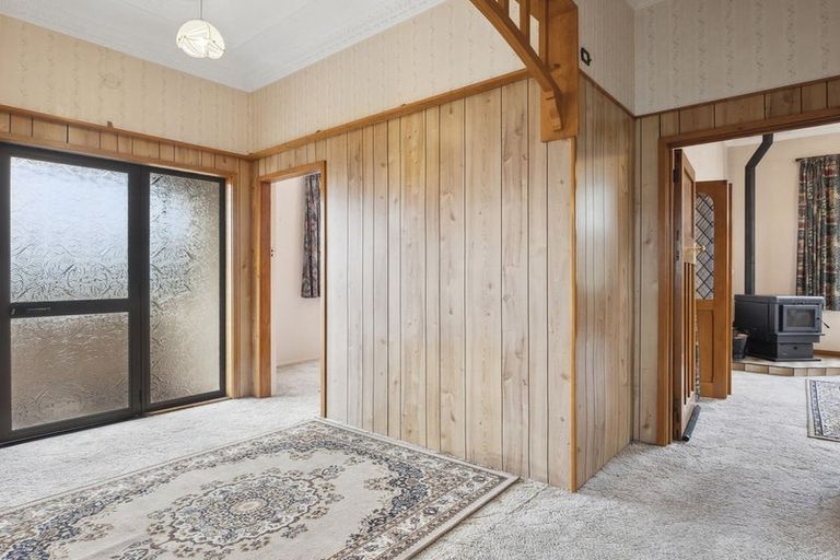 Photo of property in 60 Royal Crescent, Saint Kilda, Dunedin, 9012