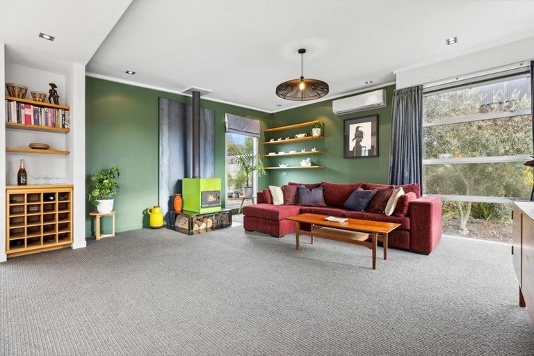 Photo of property in 10 Bridgewater Terrace, Albert Town, Wanaka, 9305