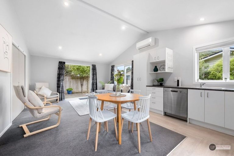 Photo of property in 136 Fraser Avenue, Johnsonville, Wellington, 6037