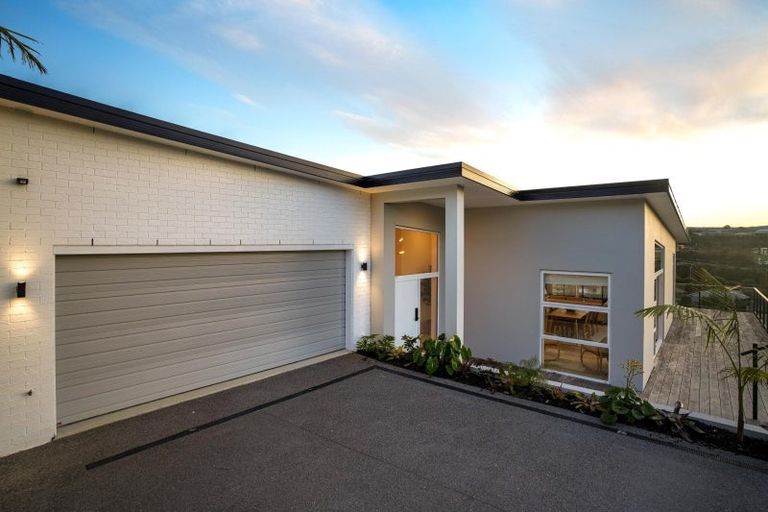 Photo of property in 15 Gyle Place, Pyes Pa, Tauranga, 3112