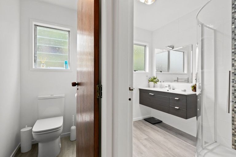 Photo of property in 118 Hinewa Road, Otumoetai, Tauranga, 3110