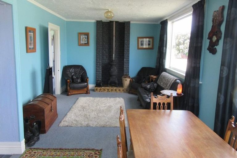 Photo of property in 15 Coronation Street, Waimate, 7924