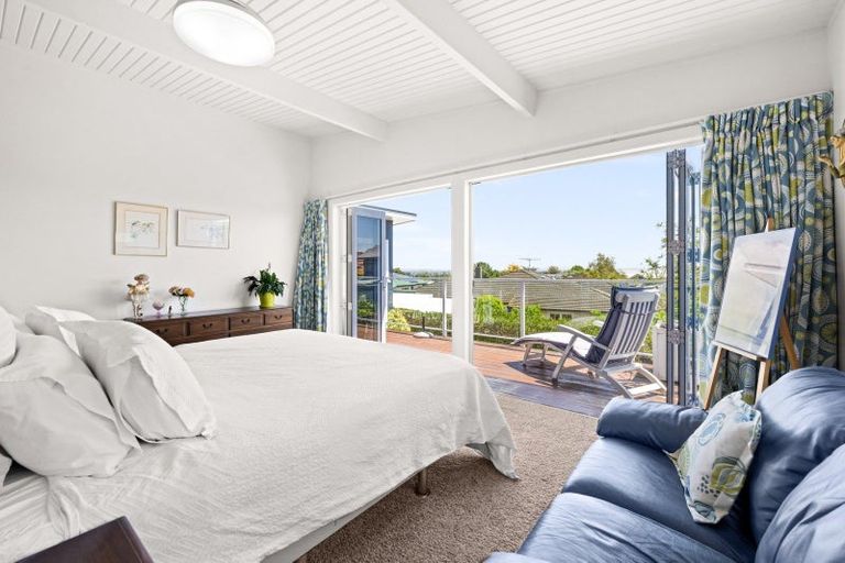 Photo of property in 24 Simla Avenue, Havelock North, 4130