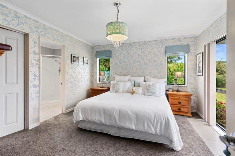 Photo of property in 28 Tomika Crescent, Papamoa Beach, Papamoa, 3118