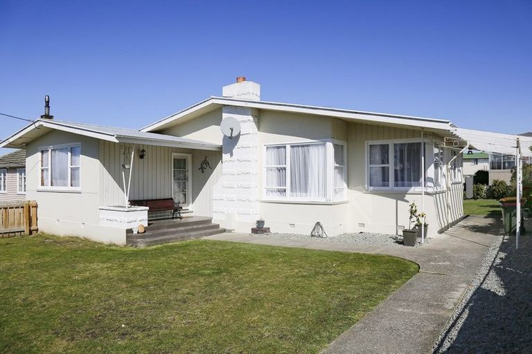 Photo of property in 21 Raglan Street, Oamaru North, Oamaru, 9400