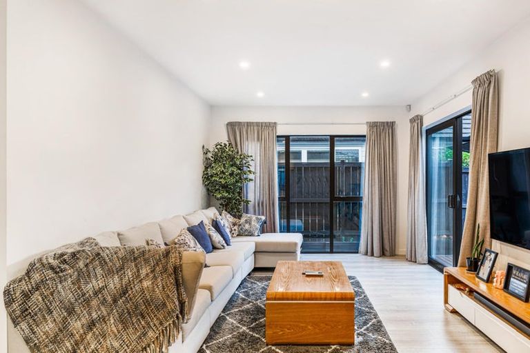 Photo of property in 79 Nobilo Road, Kumeu, 0810