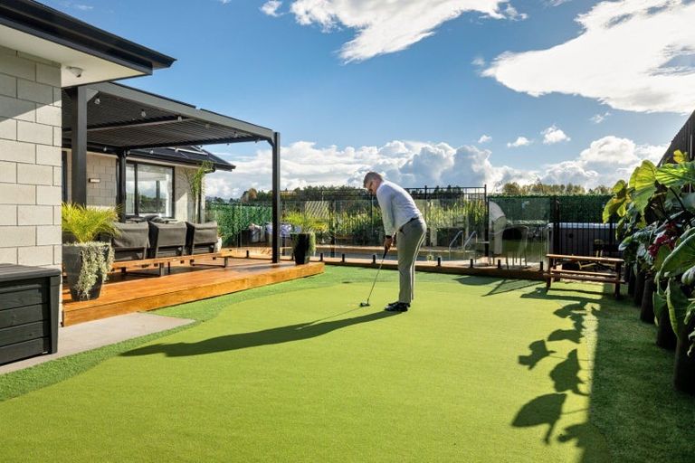 Photo of property in 16 Huria Vista, Pyes Pa, Tauranga, 3112