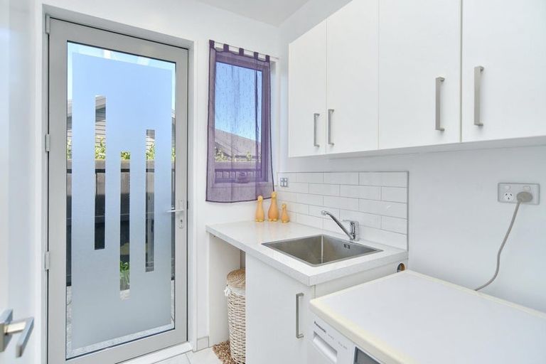 Photo of property in 9 Churchill Drive, Rangiora, 7400