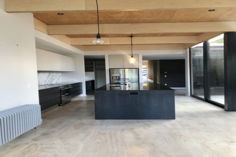 Photo of property in 13 Derwent Street, Island Bay, Wellington, 6023