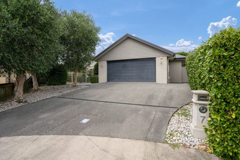 Photo of property in 7 Boulton Place, Cambridge, 3434