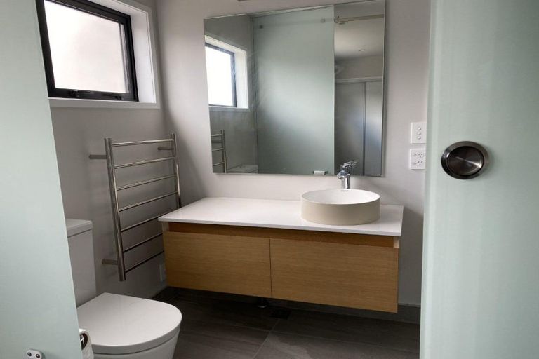 Photo of property in 2/49 Ohaupo Road, Melville, Hamilton, 3206