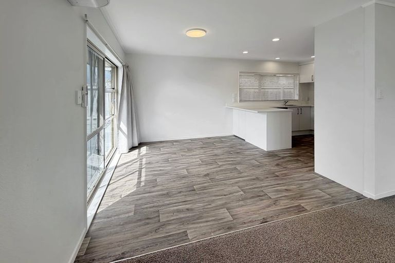 Photo of property in 56 Kilimanjaro Drive, Northpark, Auckland, 2013