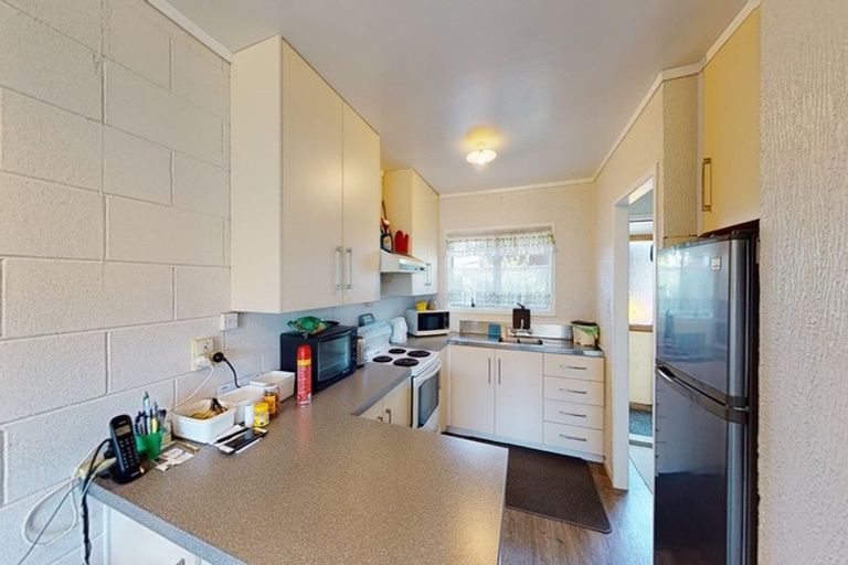 Photo of property in 3/82 Porchester Road, Papakura, 2110