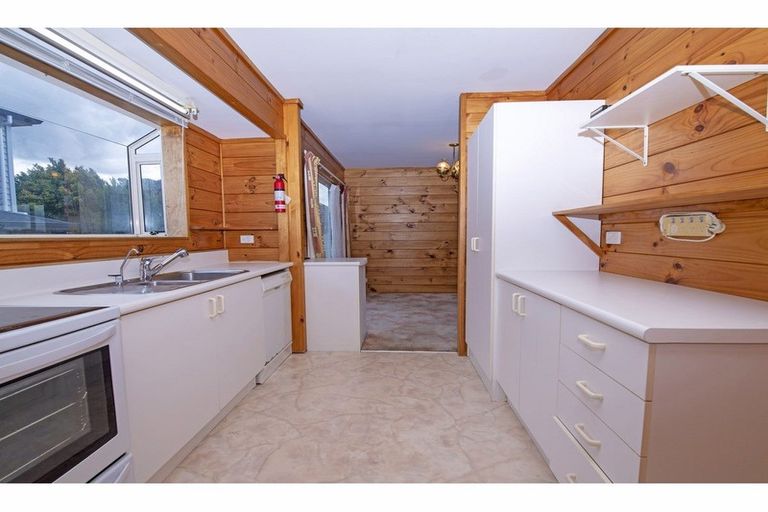 Photo of property in 2 Glendene Avenue, Glendene, Auckland, 0602