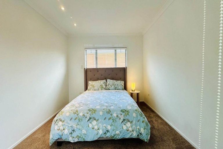 Photo of property in 7 Paloma Court, Hillpark, Auckland, 2102