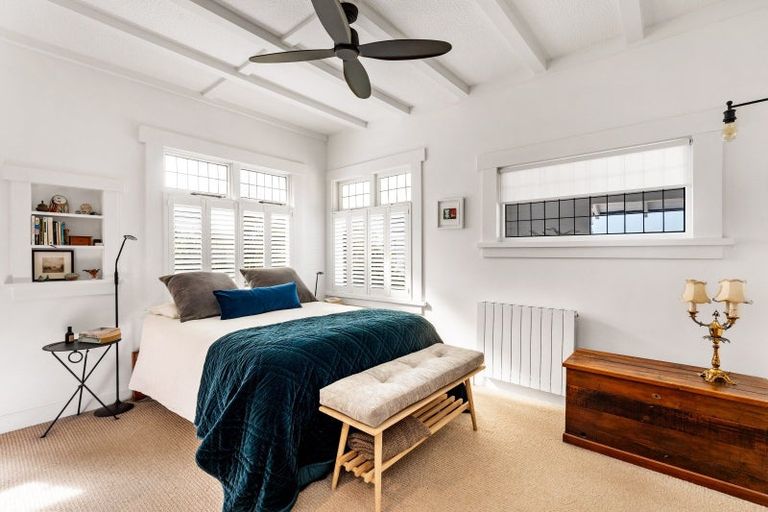 Photo of property in 14 Corry Avenue, Bluff Hill, Napier, 4110