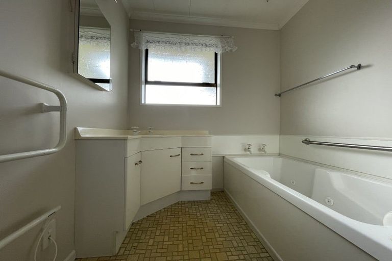 Photo of property in 332 Albert Street, Hokowhitu, Palmerston North, 4410