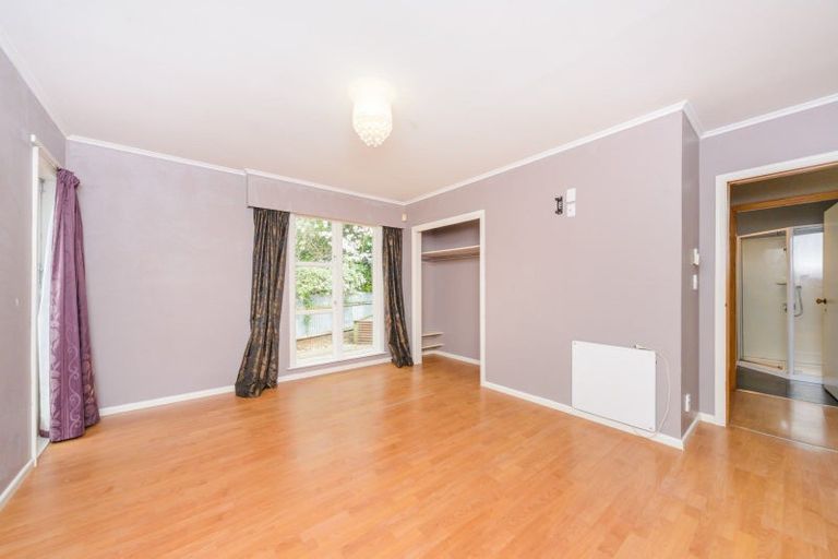 Photo of property in 5 Snowdon Avenue, Terrace End, Palmerston North, 4410