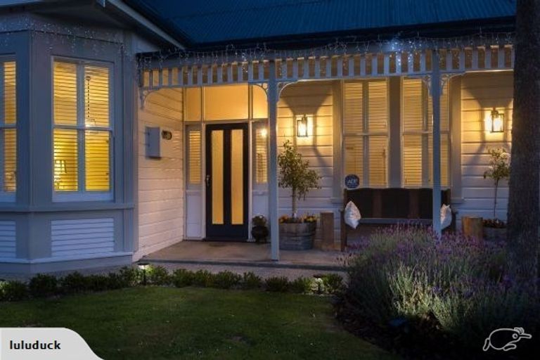 Photo of property in 84 Tomahawk Road, Andersons Bay, Dunedin, 9013