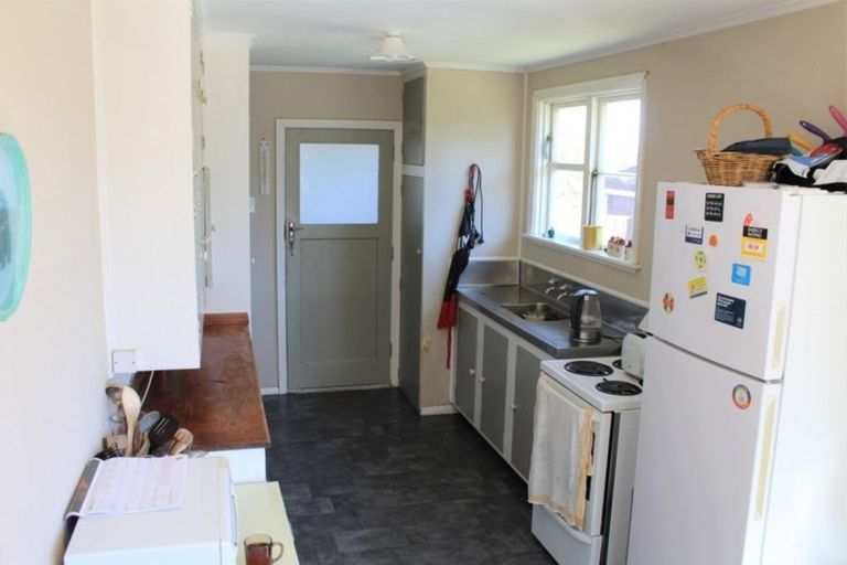 Photo of property in 15 Redfern Street, Dannevirke, 4930