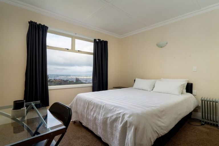 Photo of property in 135 Glenpark Avenue, Maryhill, Dunedin, 9011