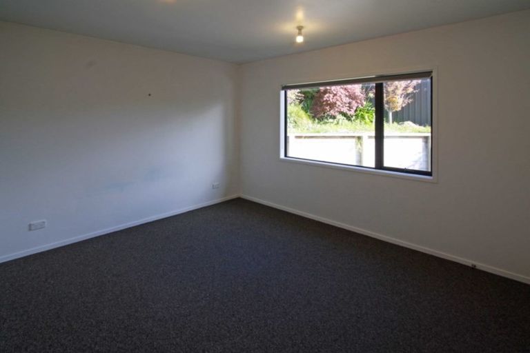 Photo of property in 52b Brois Street, Frankleigh Park, New Plymouth, 4310