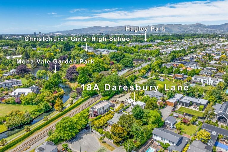 Photo of property in 18a Daresbury Lane, Fendalton, Christchurch, 8014