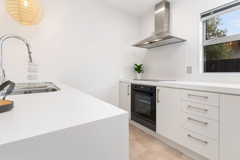 Photo of property in 112 Sherborne Street, St Albans, Christchurch, 8014