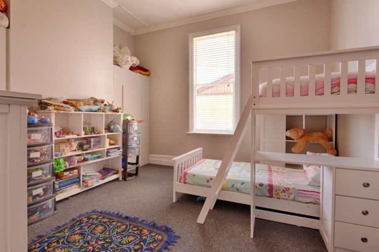 Photo of property in 6 Howard Street, Gore, 9710