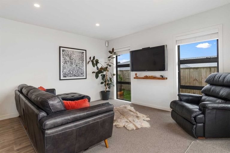 Photo of property in 36 Puhirake Crescent, Pyes Pa, Tauranga, 3112