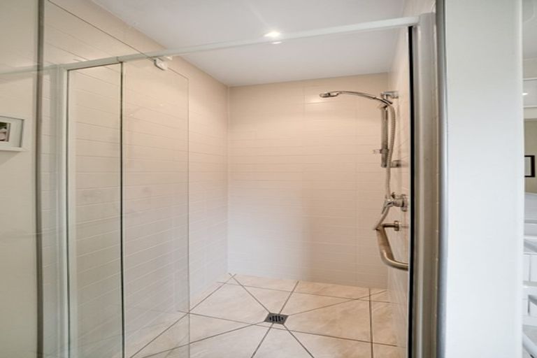 Photo of property in 30b Withells Road, Avonhead, Christchurch, 8042