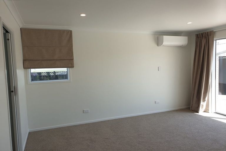 Photo of property in 15 Sheridan Crescent, Leamington, Cambridge, 3432