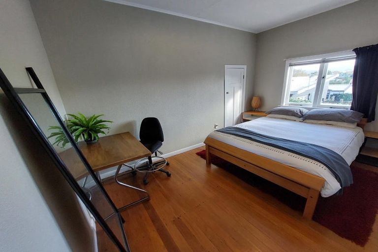 Photo of property in 334a West Coast Road, Glen Eden, Auckland, 0602