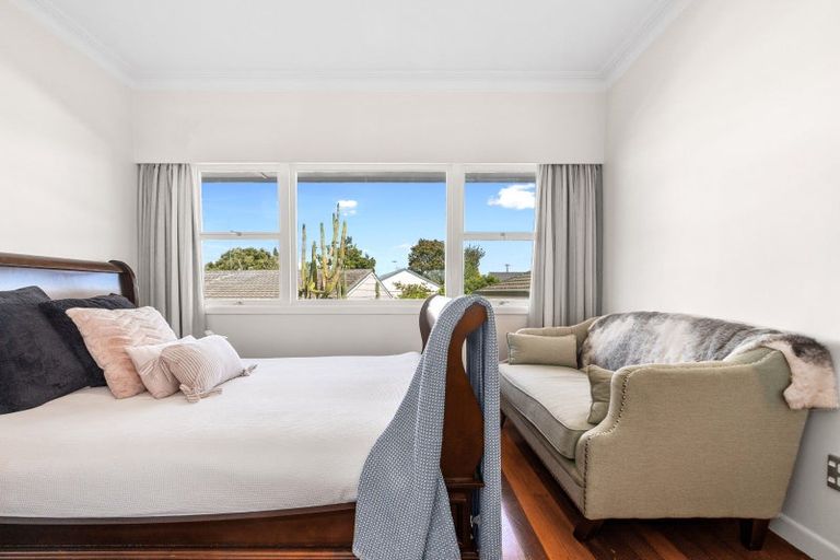 Photo of property in 19 Darraghs Road, Brookfield, Tauranga, 3110