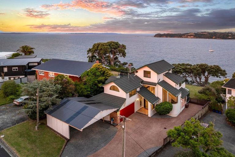 Photo of property in 26 Monyash Road, Manly, Whangaparaoa, 0930