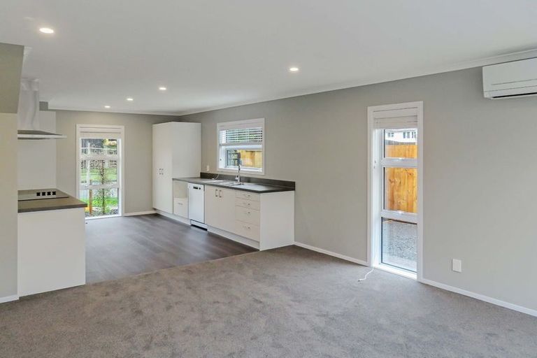 Photo of property in 4 Delaney Drive, Stokes Valley, Lower Hutt, 5019