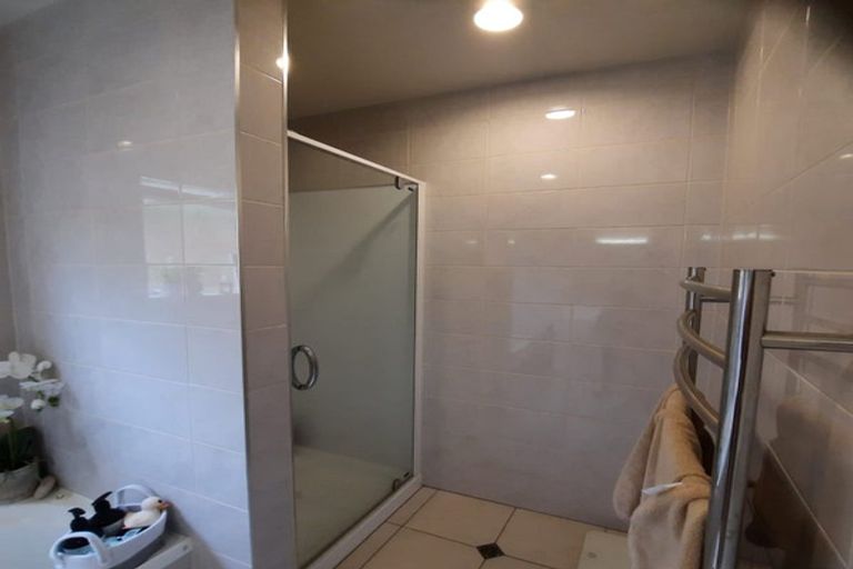 Photo of property in 22 Torkar Road, Clarks Beach, 2122