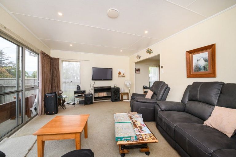 Photo of property in 95 Benmore Avenue, Cloverlea, Palmerston North, 4412