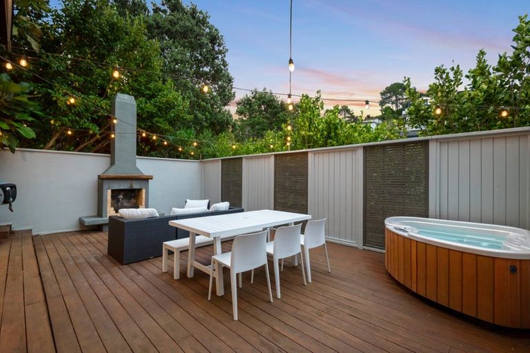 Photo of property in 65 Bayside Drive, Browns Bay, Auckland, 0630