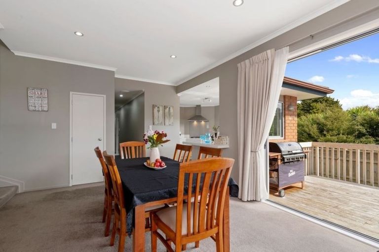 Photo of property in 11 Mermaid Mews, Red Beach, 0932