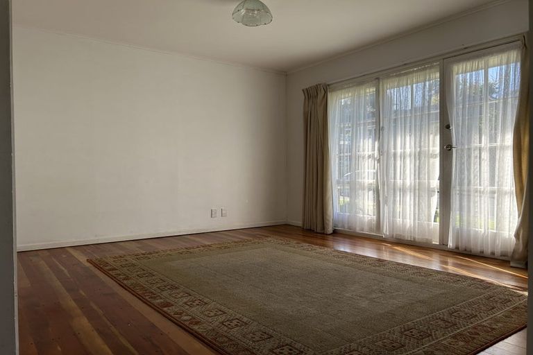 Photo of property in 1 Thurleigh Grove, Karori, Wellington, 6012