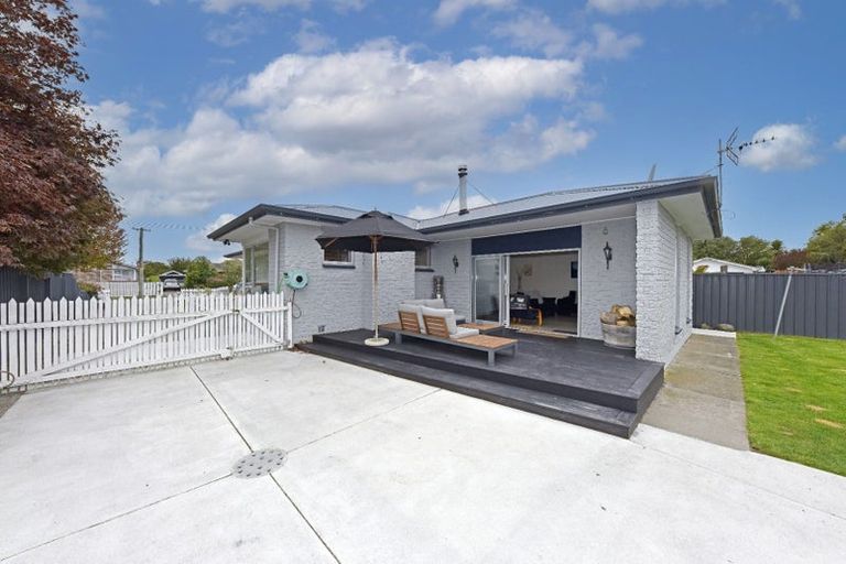 Photo of property in 32 Wingate Street, Redwood, Christchurch, 8051