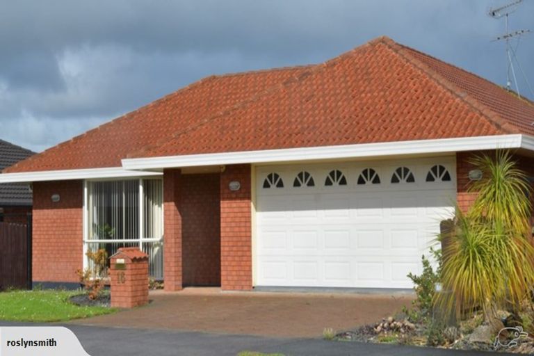 Photo of property in 16 Rathmar Drive, Manurewa, Auckland, 2105