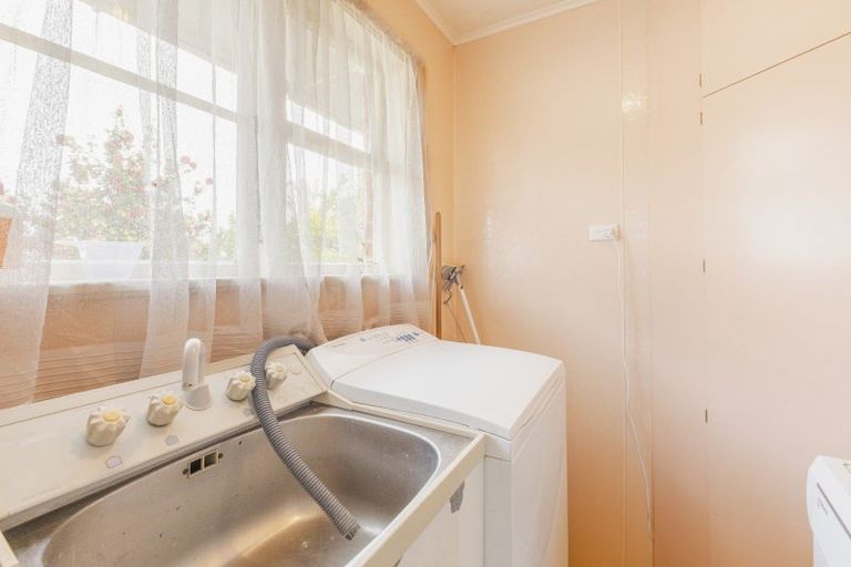 Photo of property in 42 Barker Road, Marewa, Napier, 4110