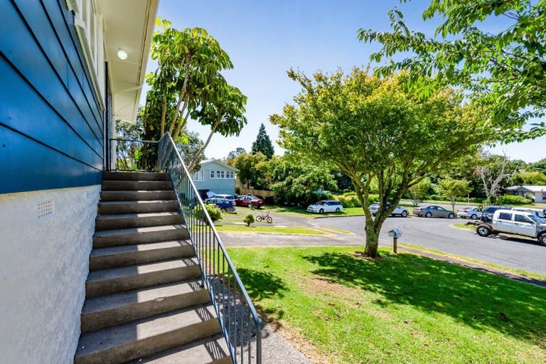 Photo of property in 8 Granby Place, Westown, New Plymouth, 4310