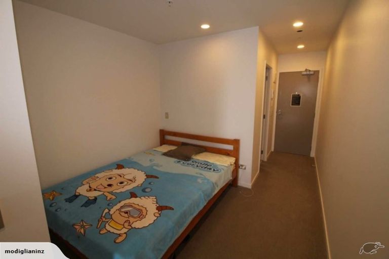 Photo of property in 2 Salford Place, Awapuni, Palmerston North, 4412