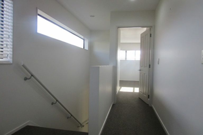 Photo of property in 3b Mcleod Road, Henderson, Auckland, 0612