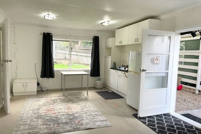 Photo of property in 2/46a Salisbury Road, Birkdale, Auckland, 0626