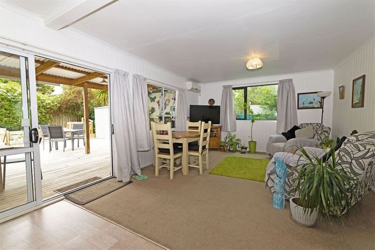 Photo of property in 14 Waimauku Station Road, Waimauku, 0812